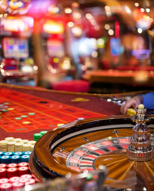 Sugar Rush slot game interface on duit88 apk showing candy-themed reels, stake selector, and spin button
